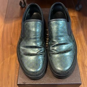 Gucci Rock Lux Microgg Blue leather Loafer (size 9)